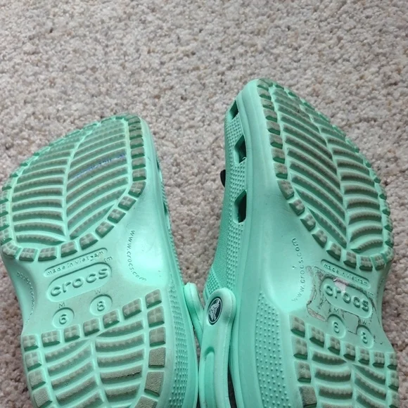 Women's Crocs Mint Green Clogs with Jibits - Picture 6 of 7
